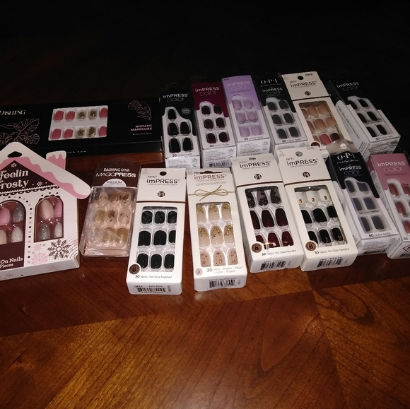 🆕⭐ Bundle of 23 Boxes Press on Nails - Picture 6 of 16